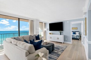 2 bedrooms, internet, bed sheets - "Once Upon a Tide" - Luxury 2BR/2BA Beachfront Condo (Panama City Beach)