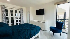 Unclassified image, 4 of 28, button - Enjoy a fully equipped private and elegant condo in a luxury building.  (Cabo San Lucas)
