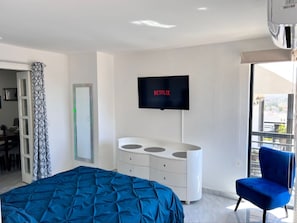 1 chambre, bureau, fer et planche à repasser, Wi-Fi gratuit