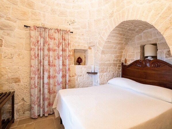 3 camere, ferro/asse da stiro, Wi-Fi gratuito, lenzuola