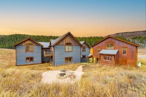Exterior - 'CB Trailhouse' - Walk to Meridian Lake! (Crested Butte)