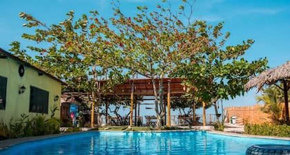 Waikiki Beach Hostel