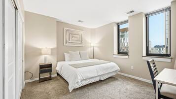 Premium Apartment | 2 bedrooms, iron/ironing board, free WiFi, bed sheets