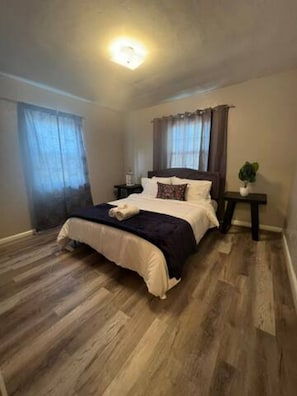 1 bedroom, WiFi, bed sheets - Elegant 1Bed/1Bath Pets OK, Close to ProMedica, UT (Toledo)