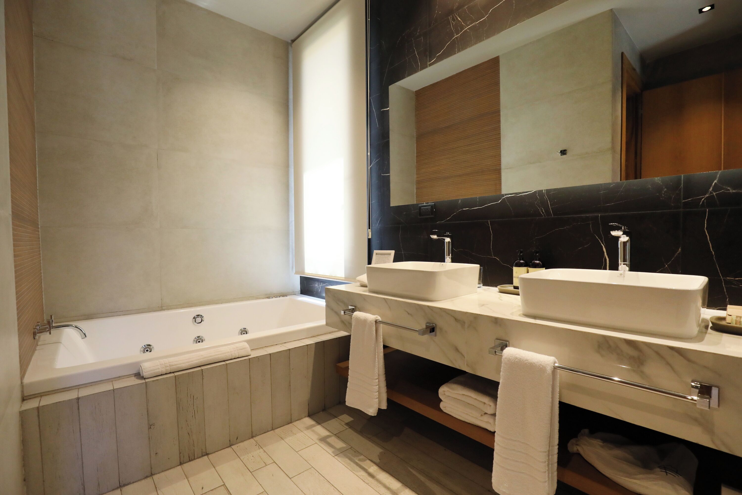 Bañera de hidromasaje privada