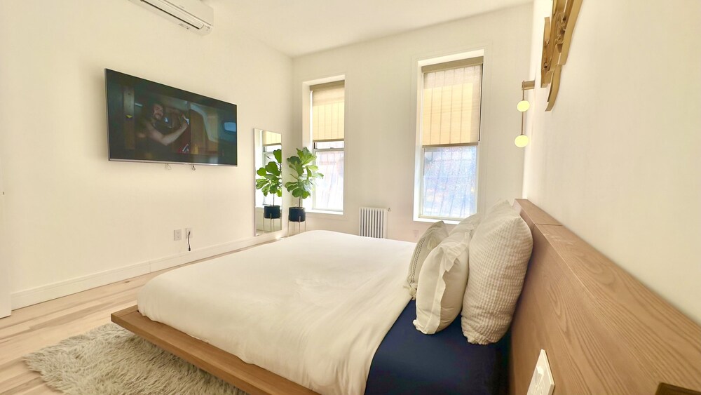 UltraLuxury stylish suite in historic Brooklyn New York Vrbo