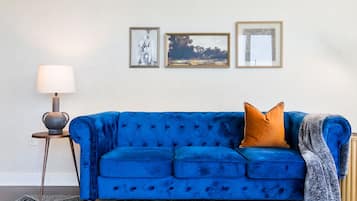 Exclusive Apartment | Living area