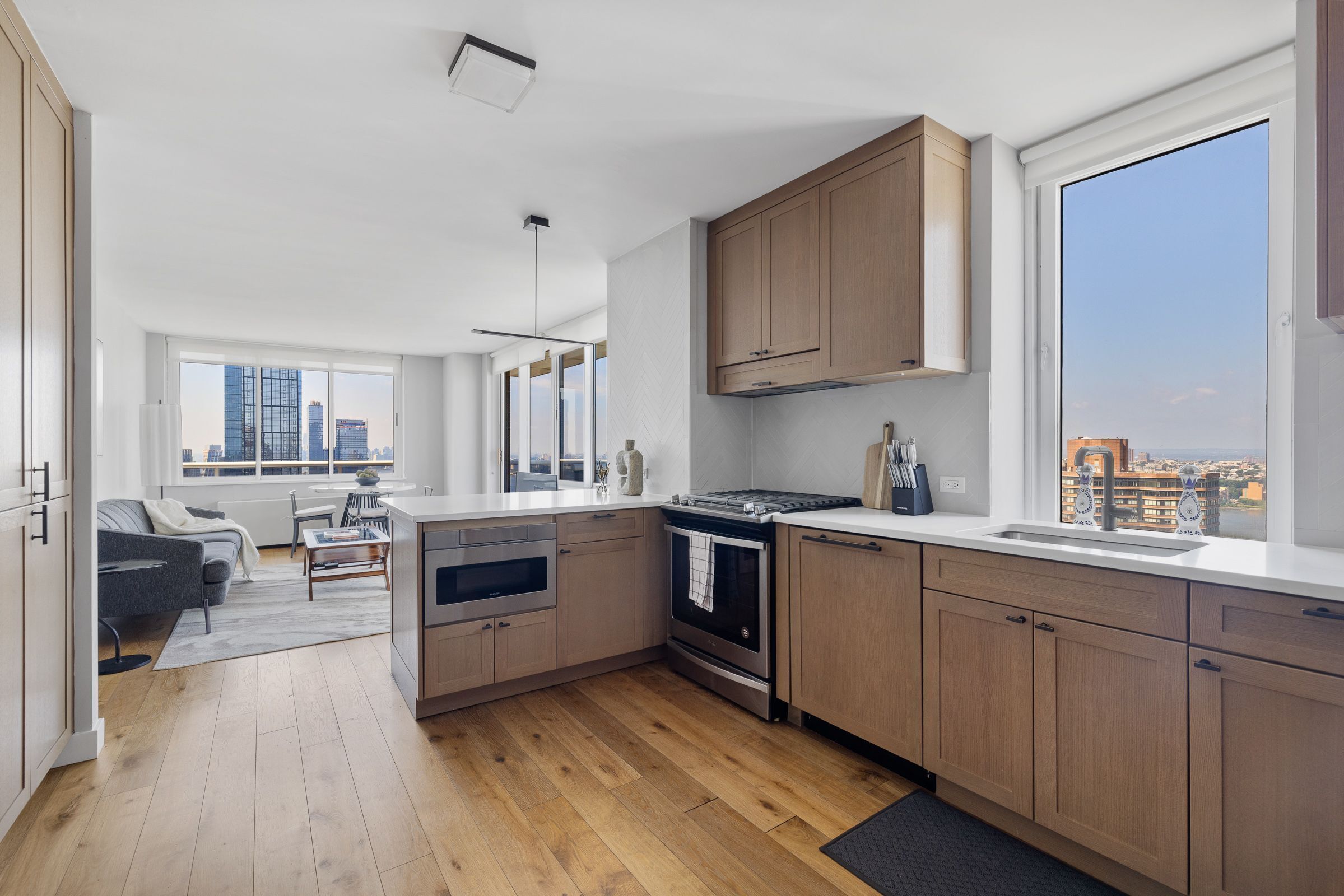 Business Apartment | Living area