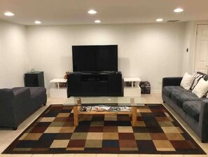 Smart TV, stereo