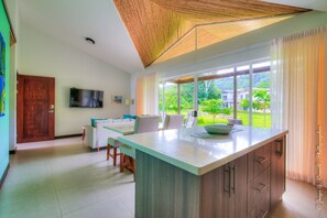 Interior - Duplex house Big Stella - Ciudad del Mar - 6 br (Jaco)