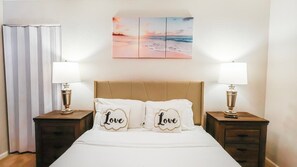 4 chambres, fer et planche à repasser, Wi-Fi, literie fournie