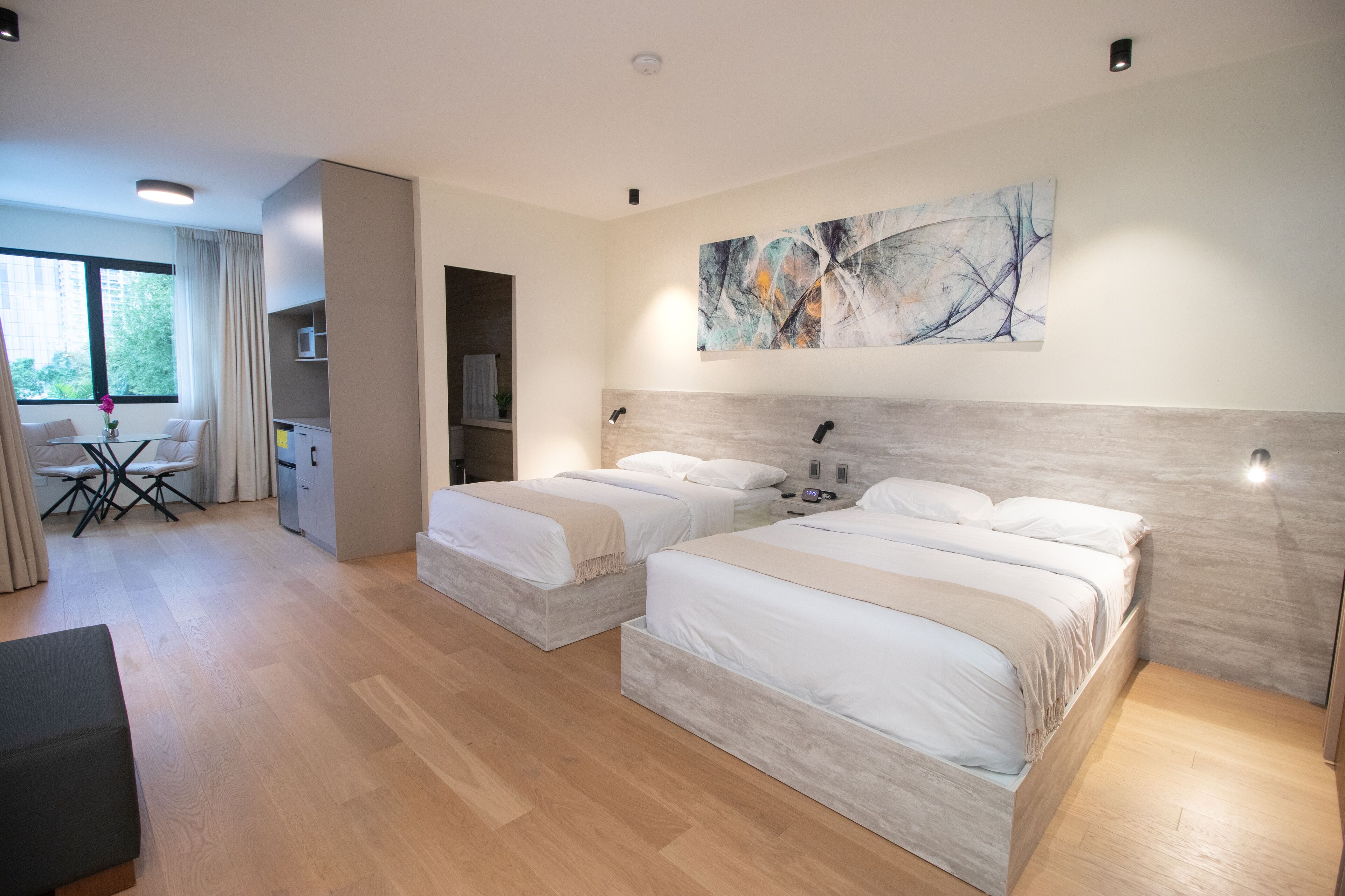 SUITE ALBANY | Bathroom