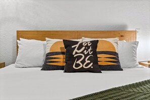 2 bedrooms, iron/ironing board, travel crib, free WiFi