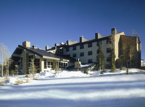 Brian Head | Family Lodge Base | Pool + Spa | 2BR Condo