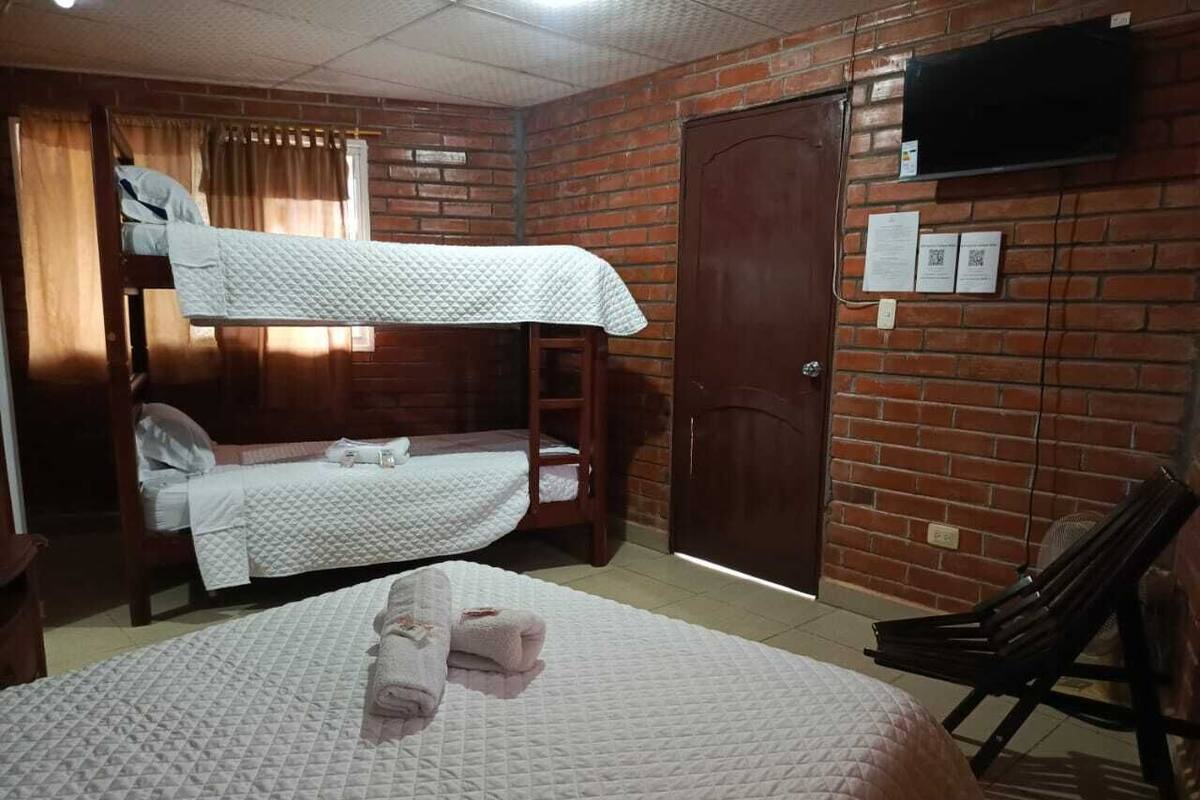 Comfort Quadruple Room | Free WiFi
