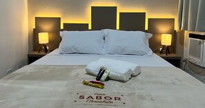 Superior Twin Room, 1 Queen Bed, Ensuite | Individually decorated, individually furnished, free WiFi, bed sheets - Casa Sabor Chocolate Mar (Ubatuba)