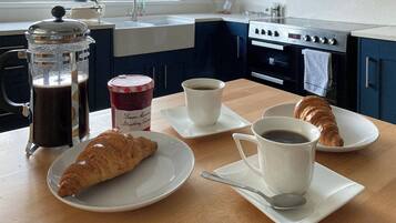 Dishwasher, highchair