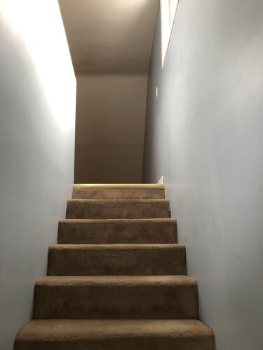 Cozy 2 Bedroom Apartment
Hardisty AB
Fully Equipped & =Furnished