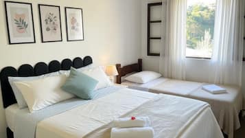 Family Triple Room | Hypo-allergenic bedding, free WiFi