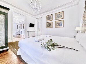 4 Schlafzimmer, Bügeleisen/Bügelbrett, WLAN, Bettwäsche