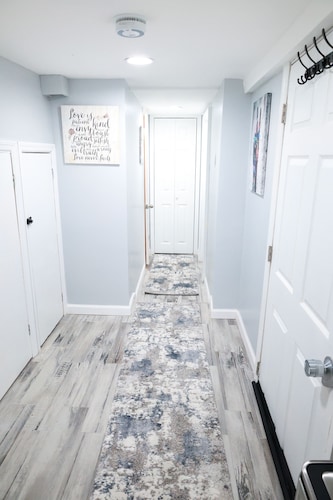 Cozy NYC on the Island