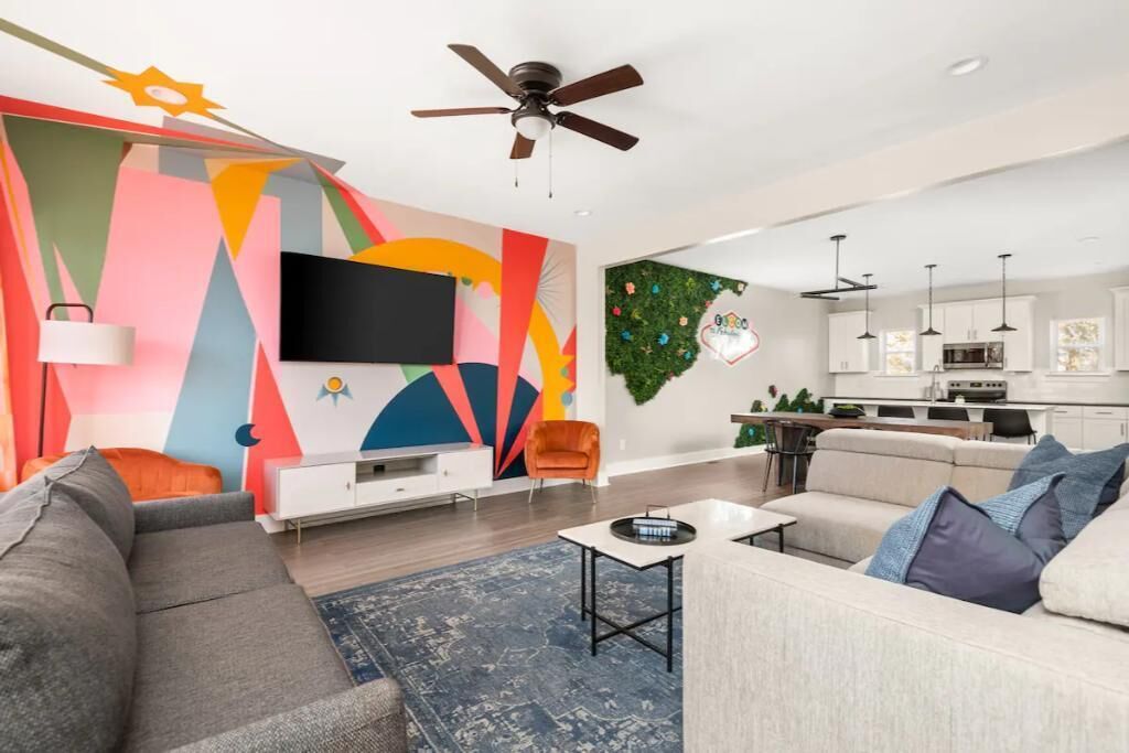 Nashvegas Townhome 16ppl