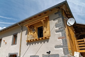 Comfort Studio, Ensuite, Mountain View (Gîte mezzanine/balcon) | Exterior