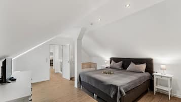 2 Schlafzimmer, Reisekinderbett, kostenloses WLAN, Bettwäsche