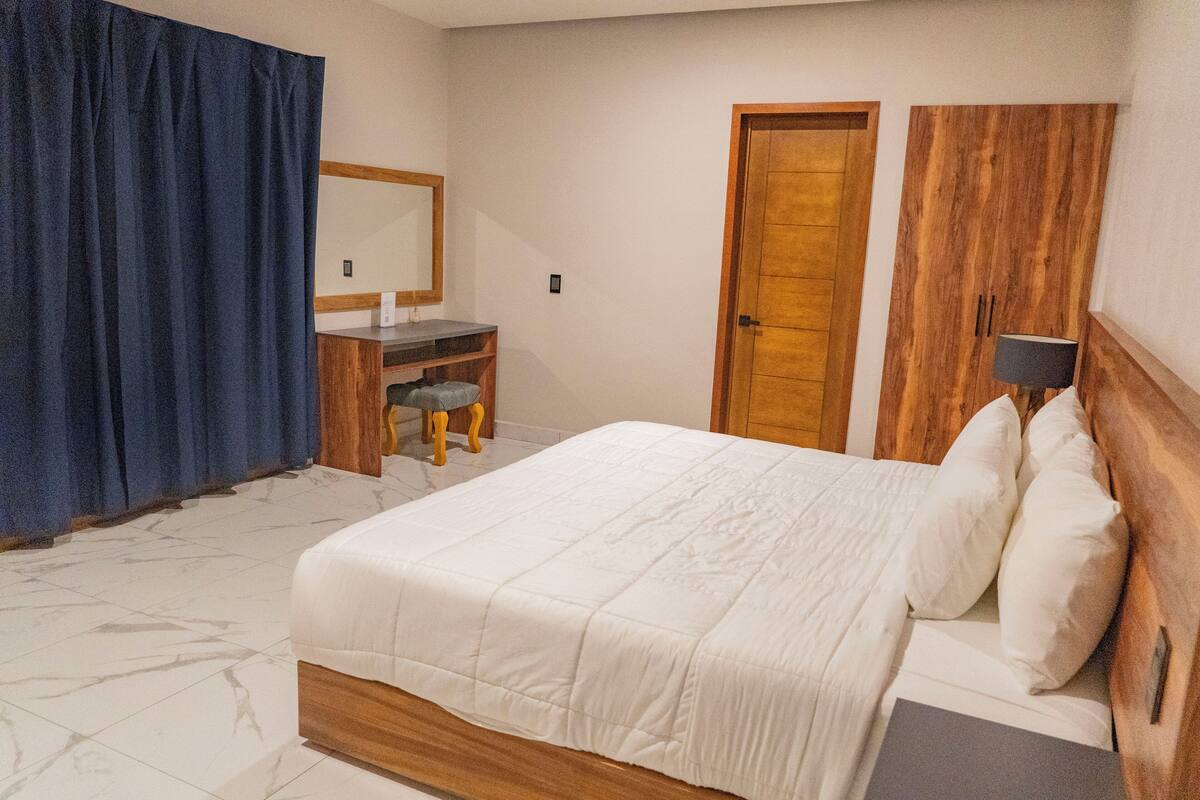 Suite ejecutiva, 1 habitación | 1 dormitorio, caja fuerte, wifi gratis