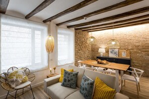 Smart TV - Casa Santiago, Casa Rural (Tivenys)