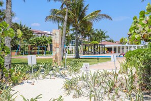 Exterior - Marea Azul Beach Resort  (Playa del Carmen)