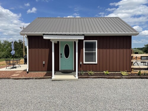 Lake Daze - Cottage C