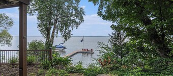 Bear Lake Bliss - 3bd/2ba overlooking Bear Lake w/ private dock
