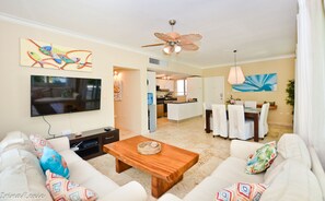 Una Smart TV, libros