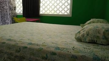 Laptop workspace, iron/ironing board, free WiFi, bed sheets