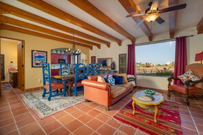 Dining - Wonderful views agua viva Lto Bay near tennis and pickleball courts (Loreto)