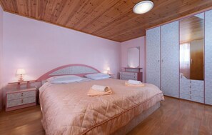 2 Schlafzimmer, Bügeleisen/Bügelbrett, kostenloses WLAN, Bettwäsche