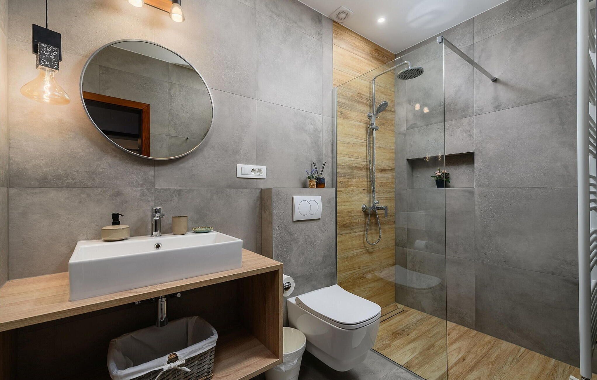 Douche, séchoir à cheveux