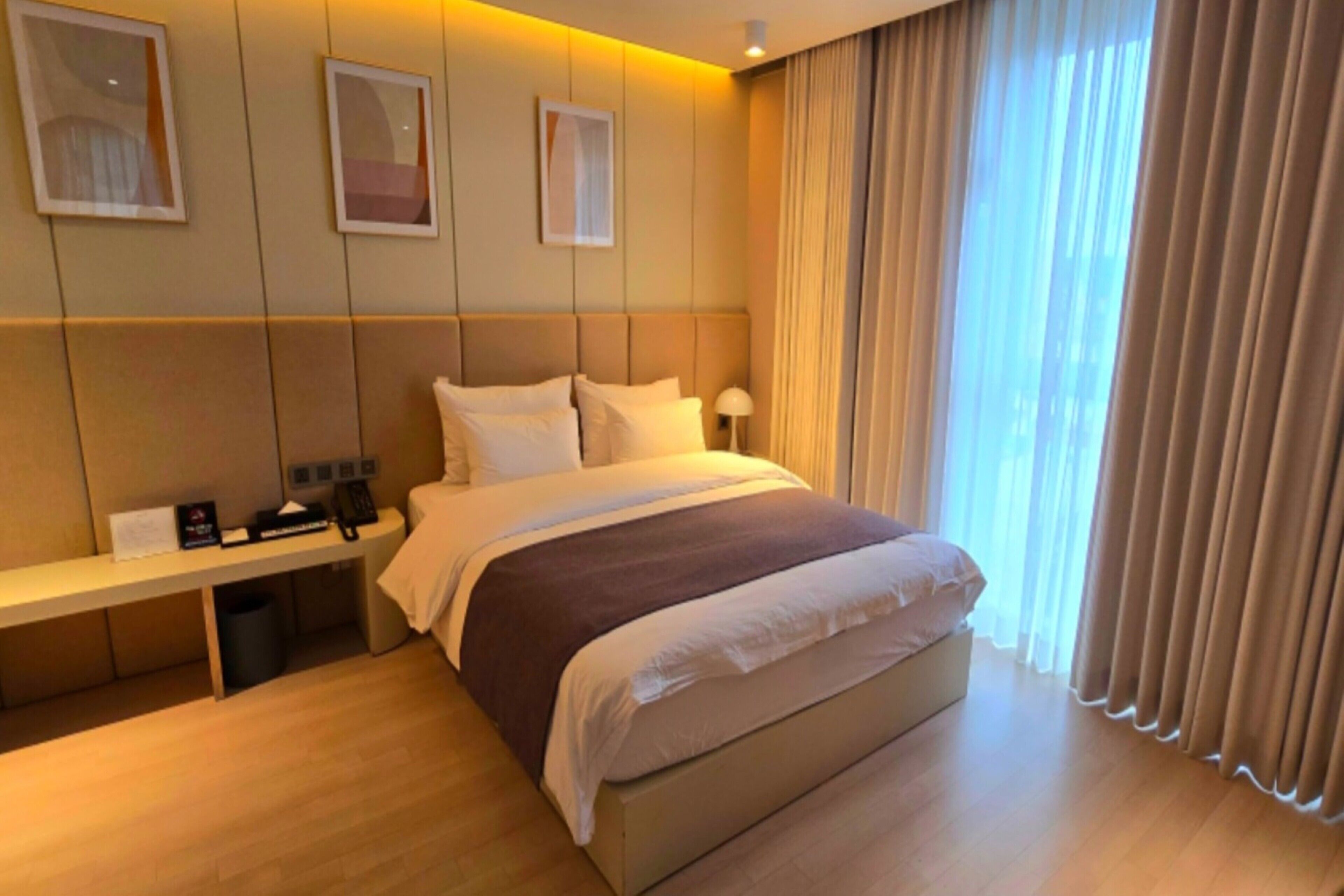 Family Double Room | Escritorio, wifi gratis, ropa de cama