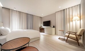 Family Double Room | 書桌、免費無線上網、床單