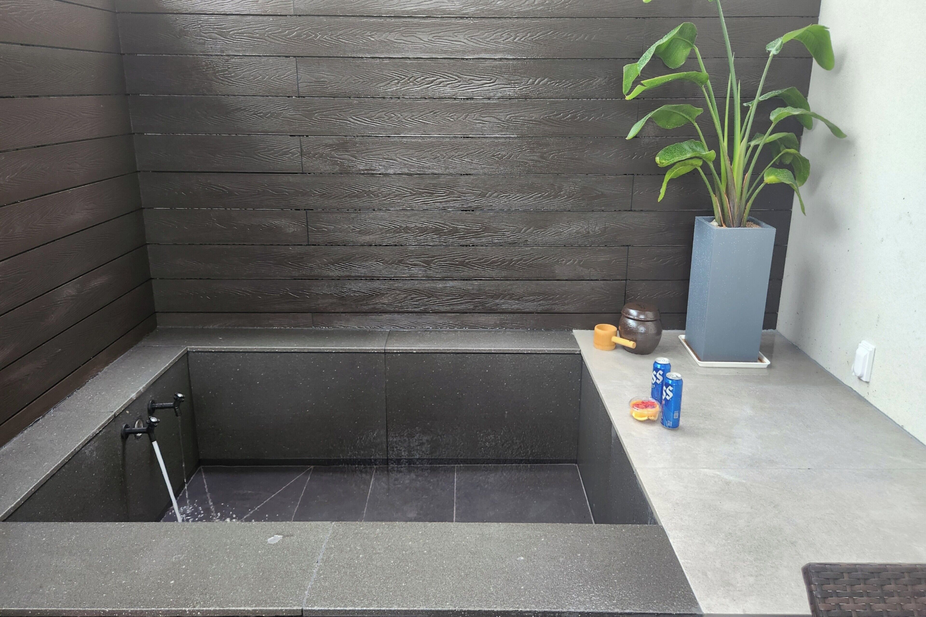 Premium Terrace Open-air Bath | Tina de hidromasaje privada