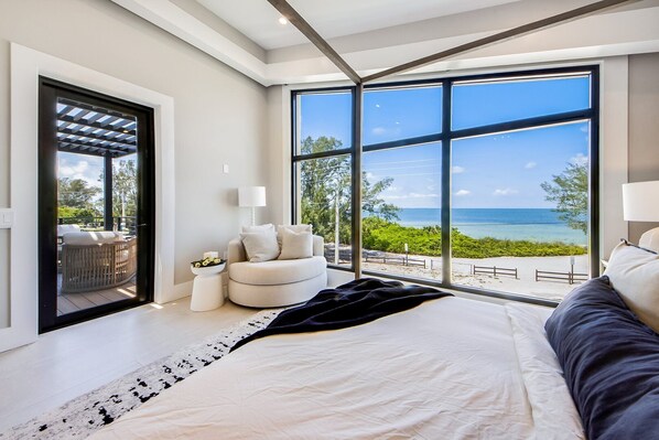 5 habitaciones, tabla de planchar con plancha y wifi gratis