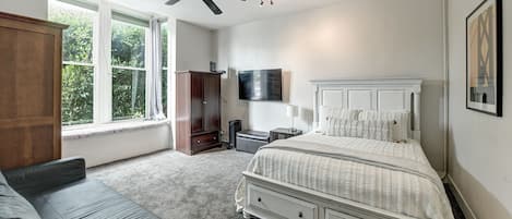 4 Schlafzimmer, Bügeleisen/Bügelbrett, WLAN, Bettwäsche
