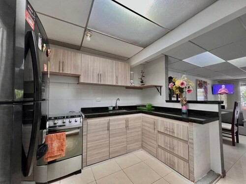 Spacious house close to UKUMARI and CONSOTA park wifi, private parking, 3bedrooms