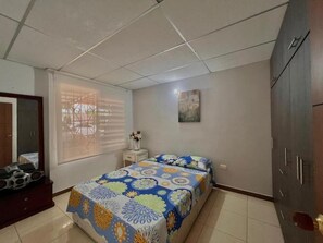 4 habitaciones, wifi y ropa de cama 