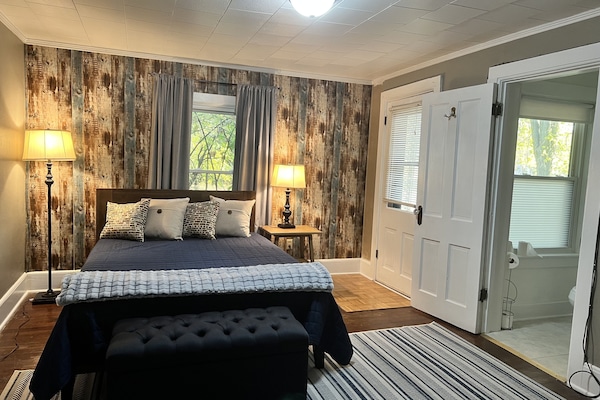 4 soverom, strykejern/-brett, wi-fi og sengetøy