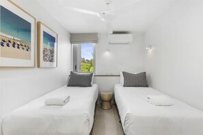 2 bedrooms