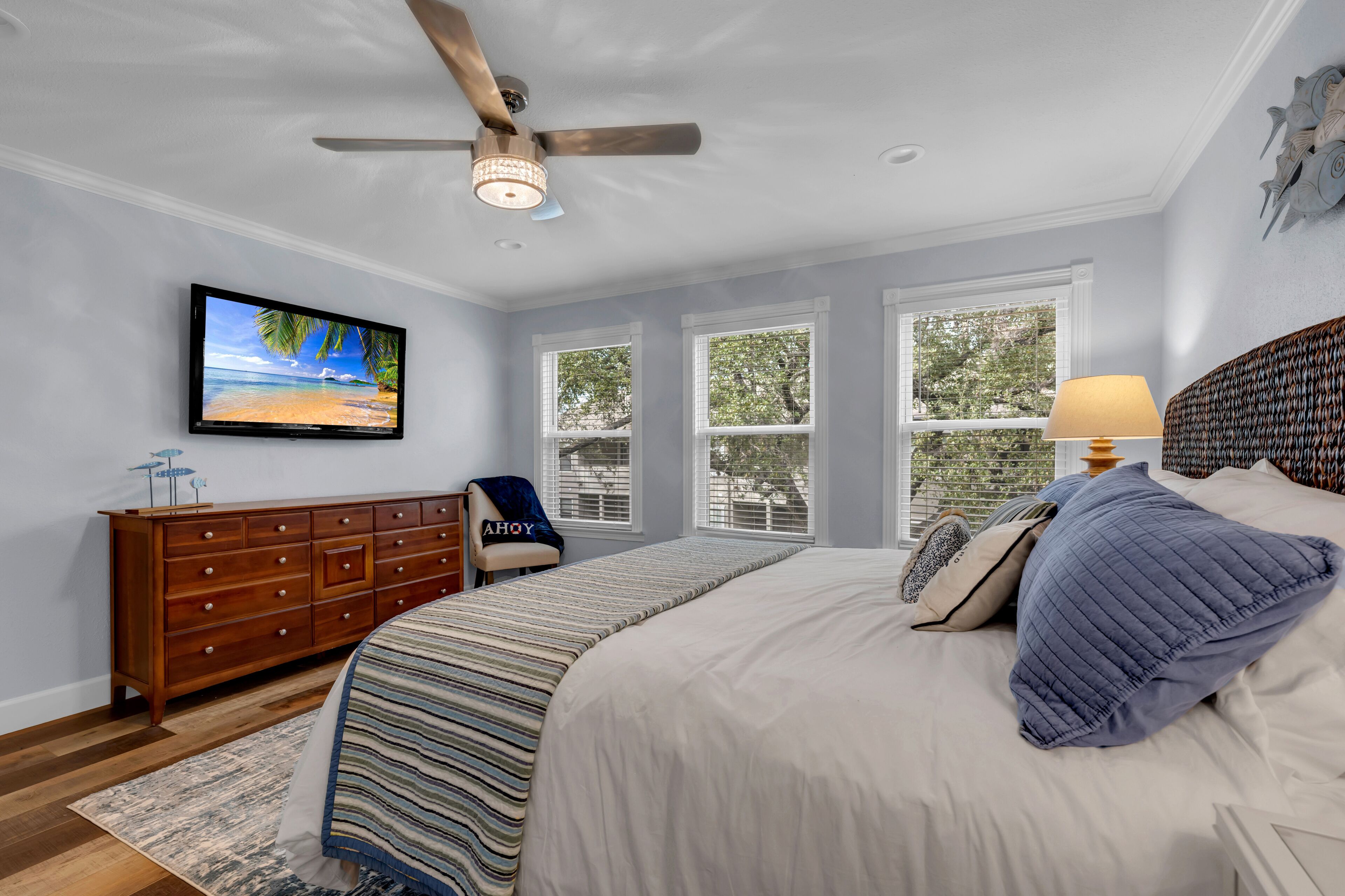 2 chambres, fer et planche à repasser, Wi-Fi gratuit, draps fournis