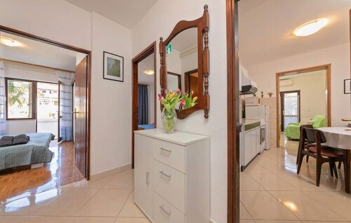 Amazing apartment in Porec with WiFi