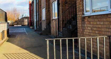 Lovely 2-Bed Apartment in Sutton Coldfield